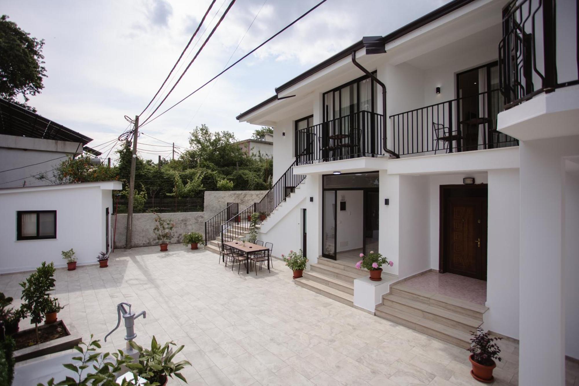 Serenity Shiroka Exterior photo